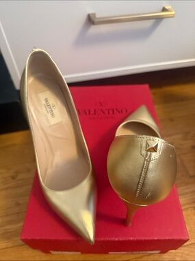 Valentino Garavani Metallic Gold Pointed Toe Stud Heel